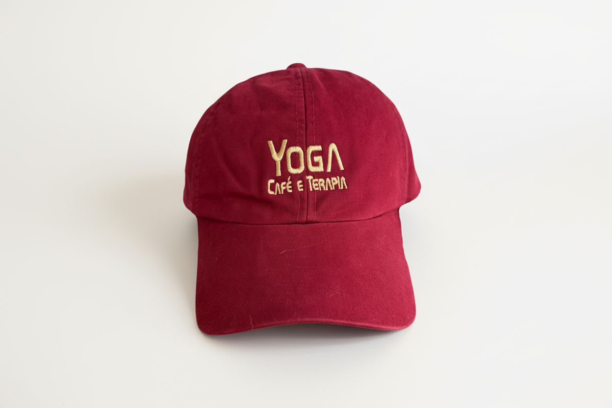 Boné Yoga Café e Terapia Bordô
